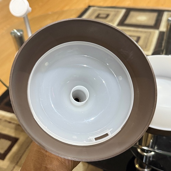 Brown Aroma Diffuser - Picture 3 of 3